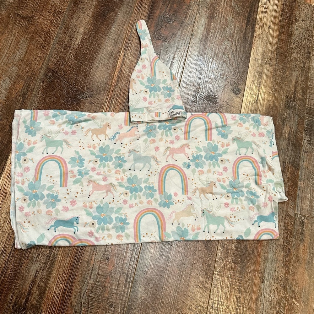 Copper Pearl swaddle with matching hat
